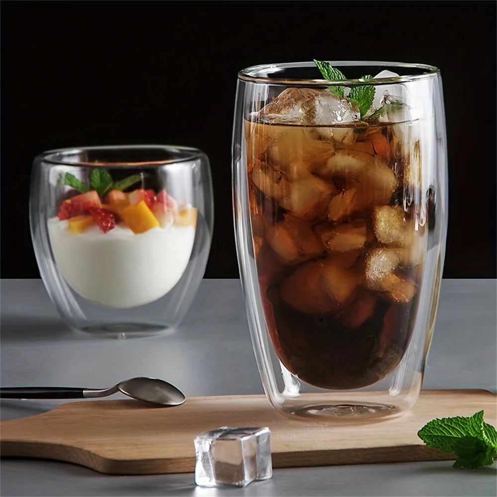Double-wall glass cups – for coffee or tea. ☕