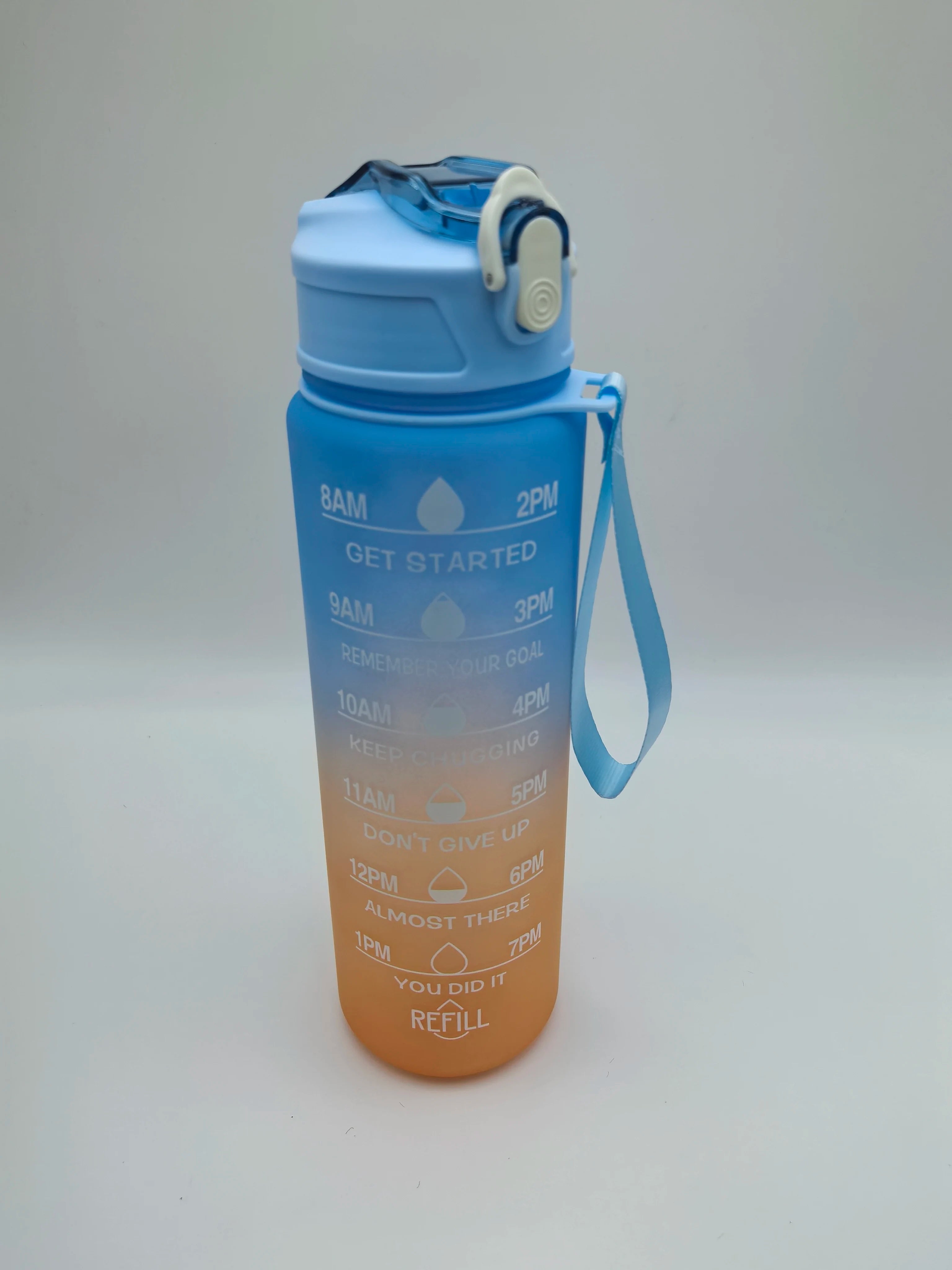 750 ml Gradient Straw Cup – Heat-Resistant, Matte, For Students & Office Use