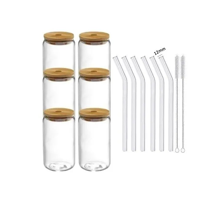 Glass cup with lid and straw. 🥤